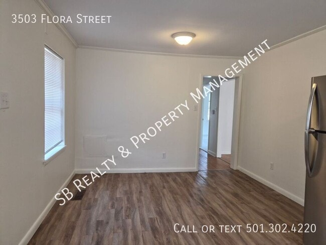 Building Photo - 3503 Flora St