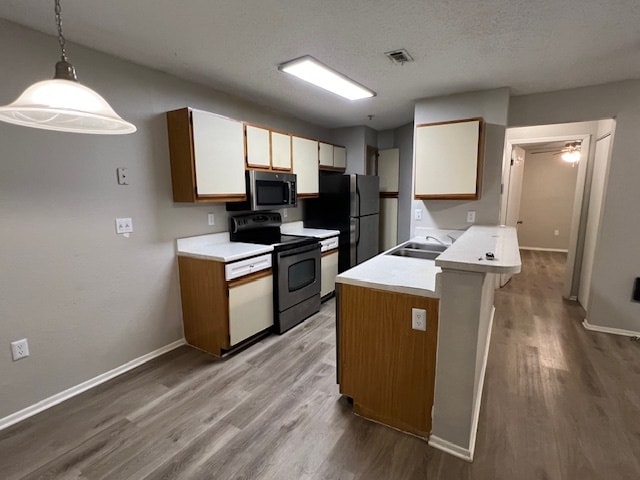 Kitchen - 629 Dory Ln