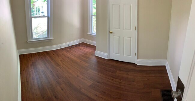 Bedroom 3 - 606 Cayton St