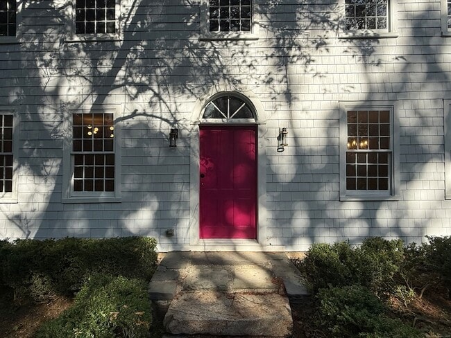 Primary Photo - 332 Belden Hill Rd