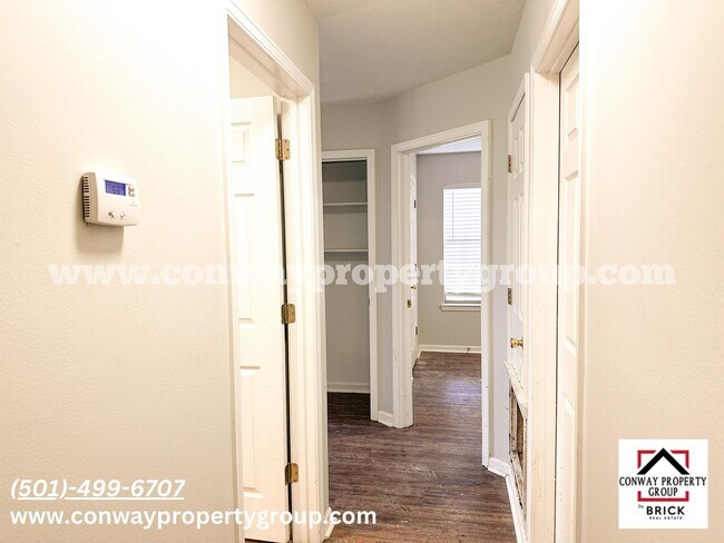 Building Photo - 1440 Pyramid Dr
