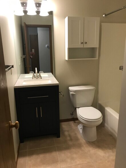 Bath 2 - 1389 Berry Ridge Rd