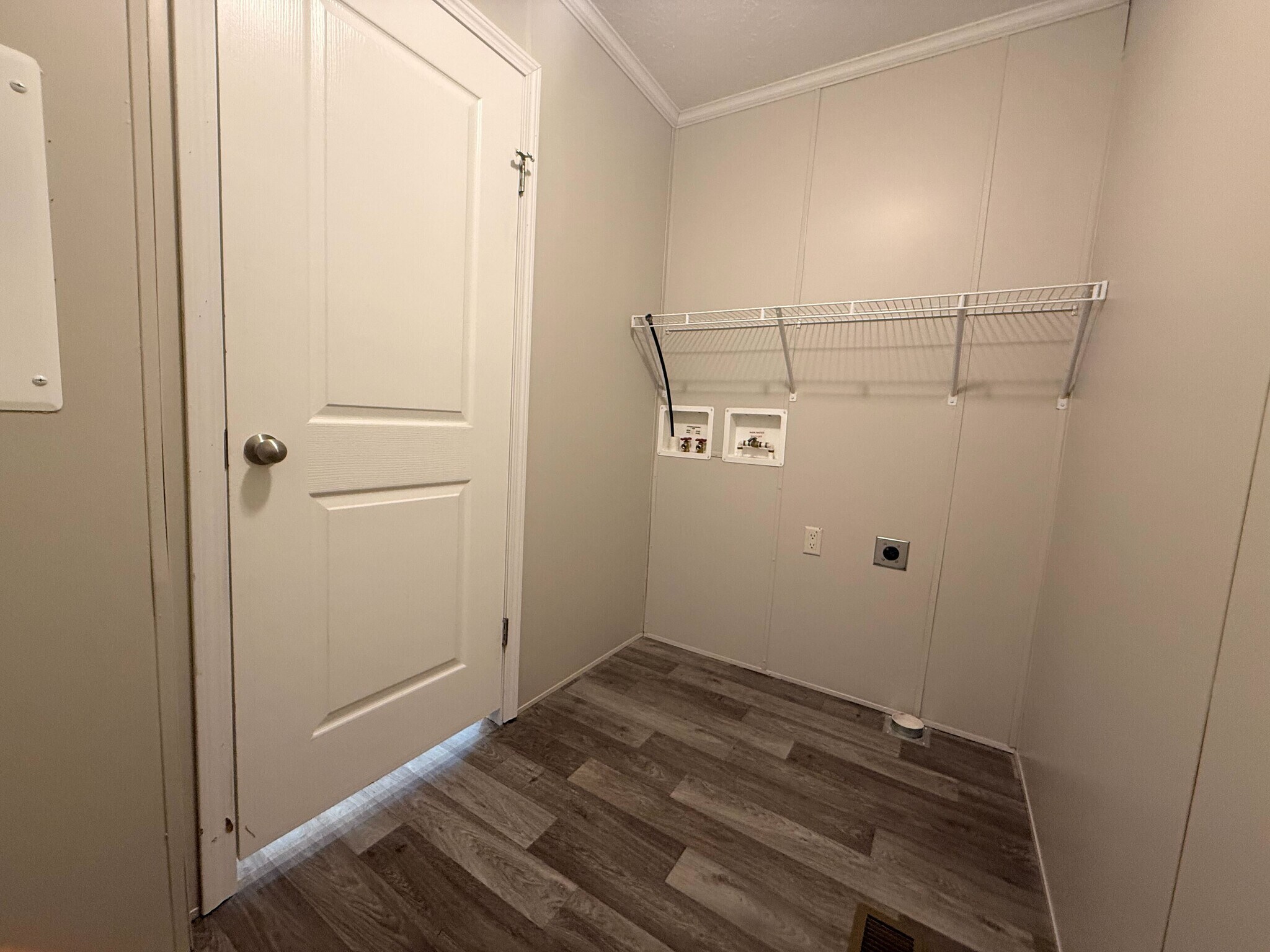 Building Photo - 38039 St Tropez Dr