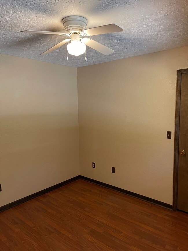 Building Photo - Available July 25th!!! No showings until June 1st