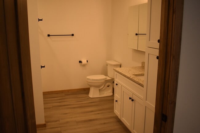 Building Photo - 316 Hatley Dr