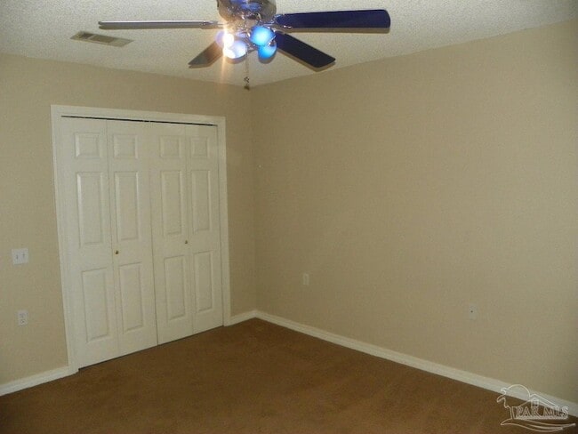 Building Photo - 8136 Heirloom Dr