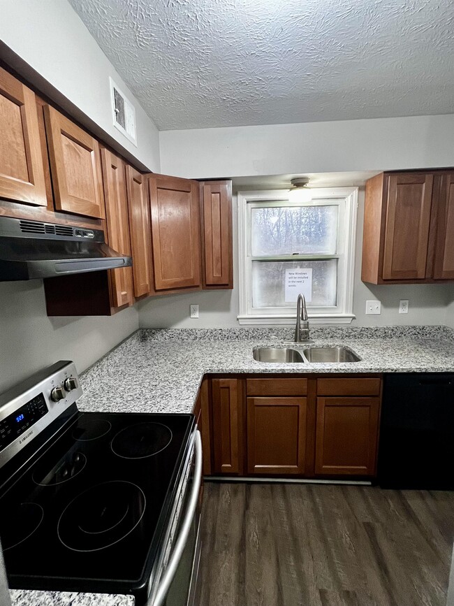 Building Photo - 11409 Deham Dr