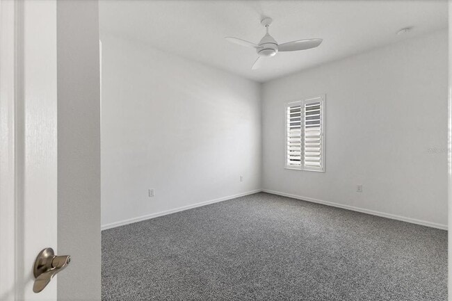 Building Photo - 4806 Lake Breeze Terrace