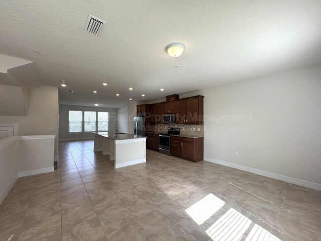 Building Photo - 13334 Bovet Ave
