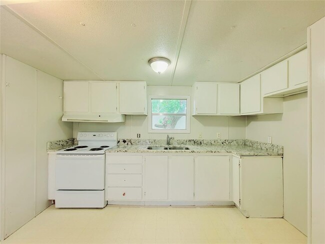 Building Photo - 401 S Woodson St
