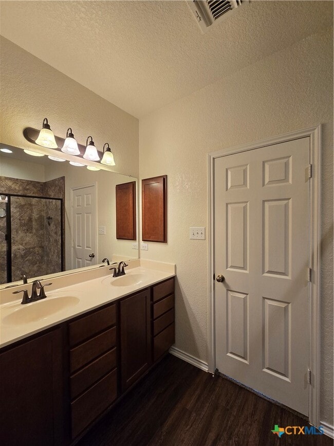 Building Photo - 1492 Jordan Crossing