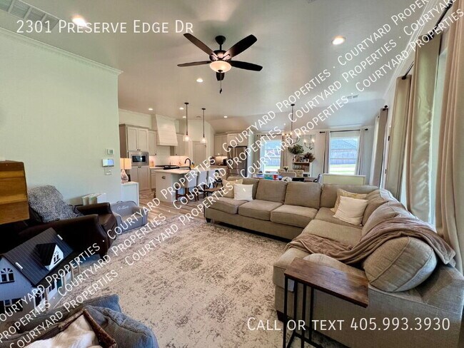 Building Photo - 2301 Preserve Edge Dr