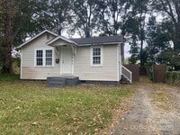 Building Photo - 3931 Bearwood Ave