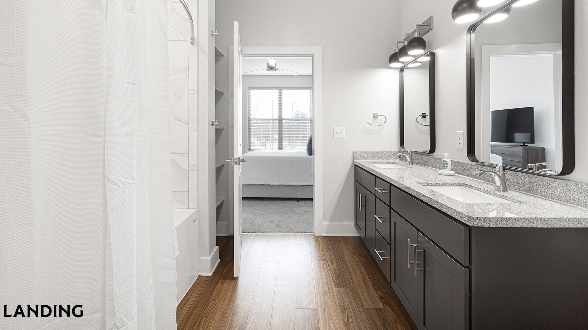 Building Photo - 701 Rahling Rd