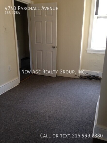 Building Photo - 4740 Paschall Ave