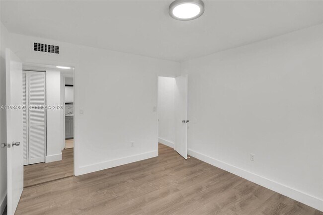 Building Photo - 4325 NW S Tamiami Canal Dr