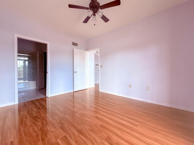 Building Photo - 1280 S Alhambra Cir