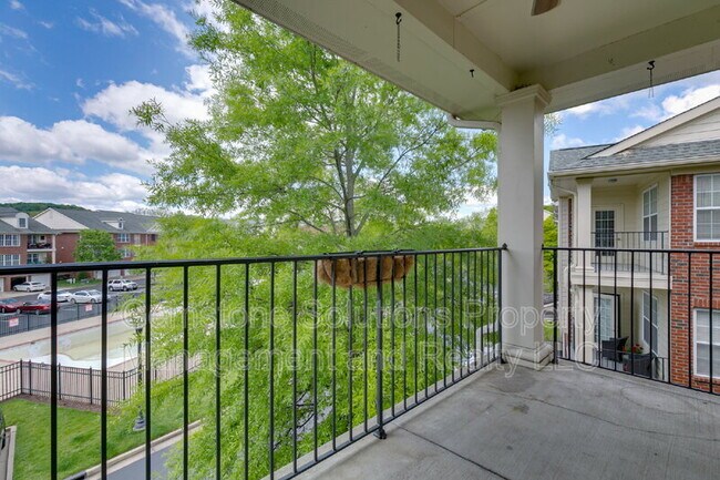 Building Photo - 3201 Aspen Grove Dr