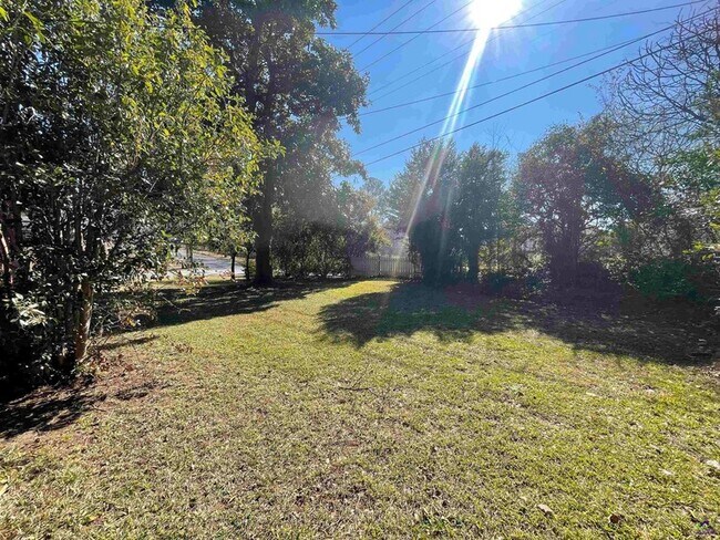 Building Photo - 125 Briarcliff Rd