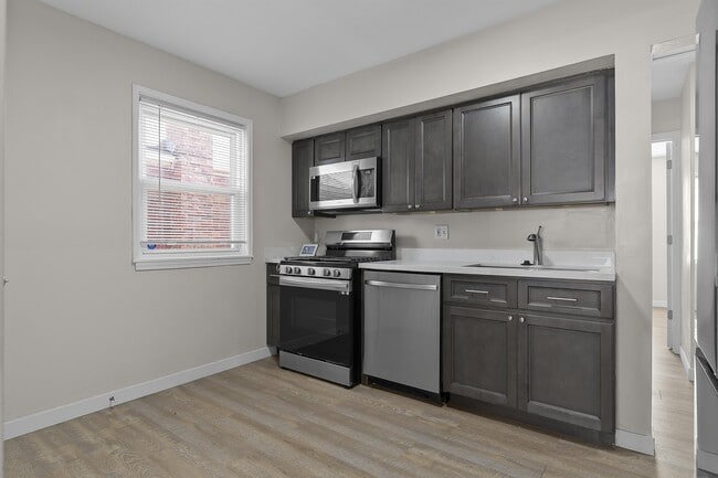 Building Photo - 8354 Archer Ave