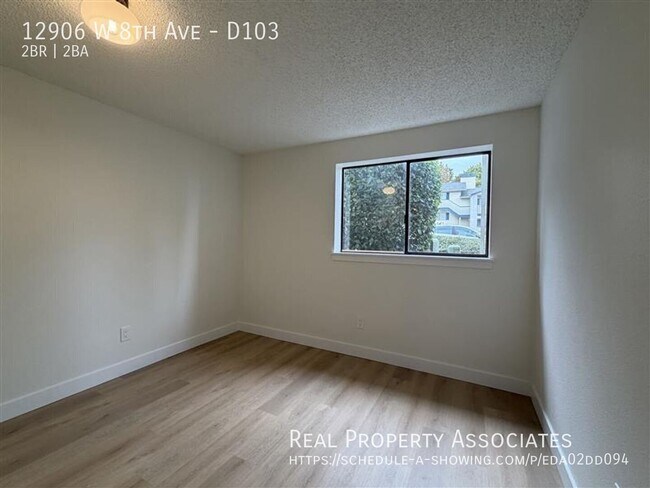 Building Photo - 12906 8th Ave W
