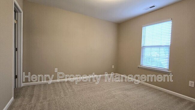Building Photo - 1005 Magnolia Leaf Ct