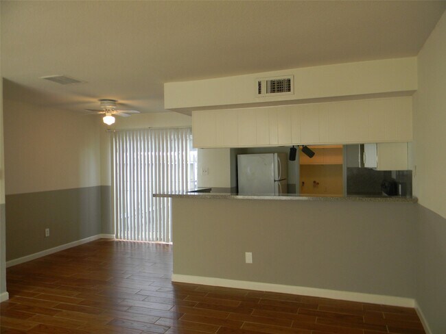 Building Photo - 9200 W Bellfort Ave