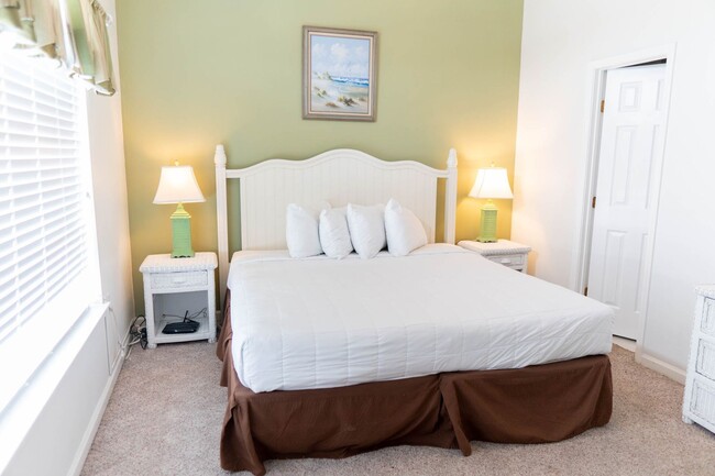 Building Photo - Stunning Beachfront 3-Bedroom Townhome!