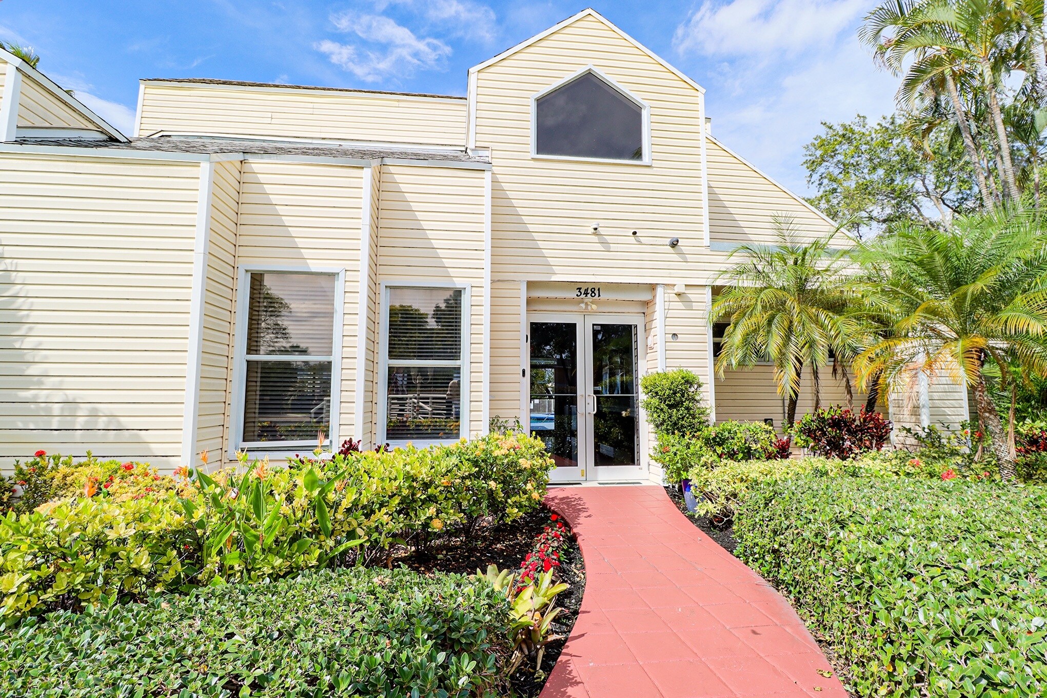 Building Photo - 3453 NW 44th St