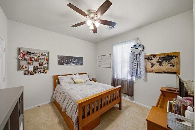 Building Photo - 4462 Gerona St
