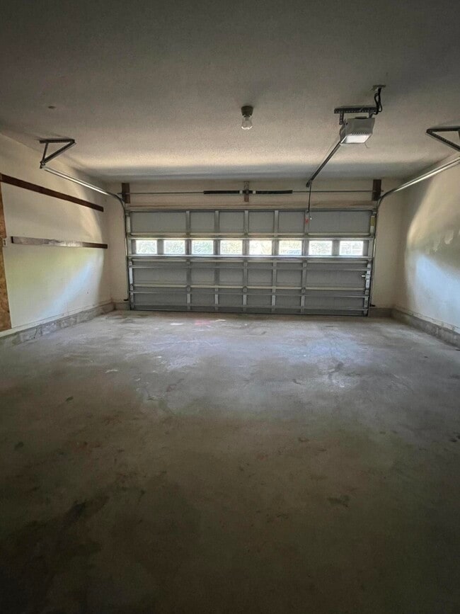 Building Photo - 310 Bimini Way