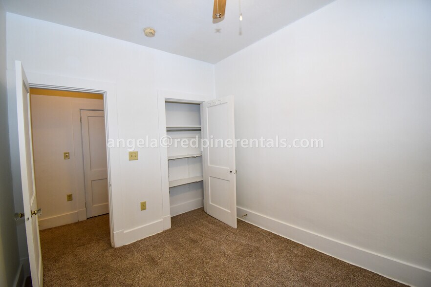 Building Photo - 1832 Crafton Blvd