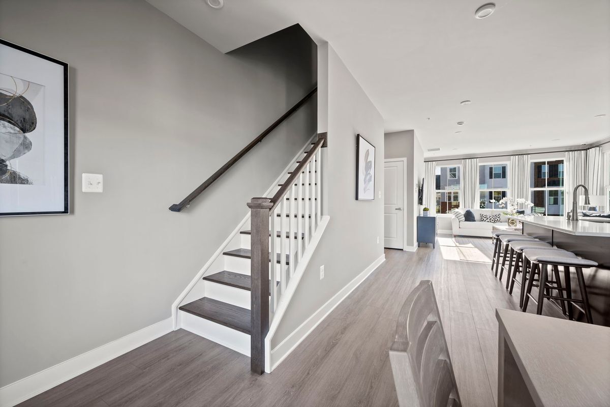 Building Photo - 171 Woodgate Cir