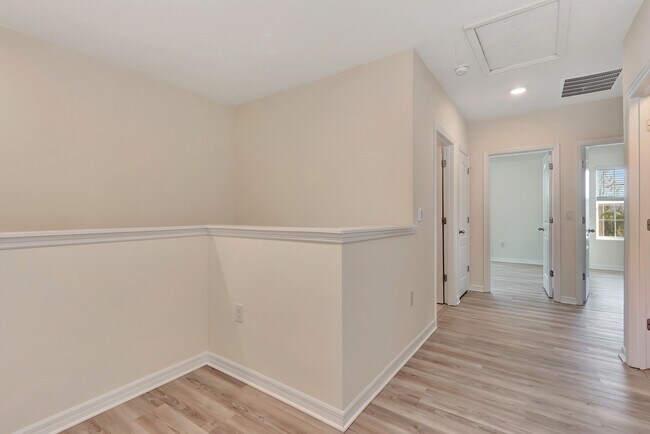 Building Photo - 1624 Primo Ct