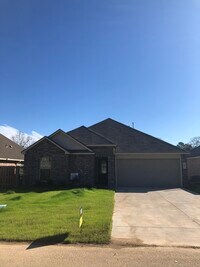 Building Photo - 28464 Longfellow Ln