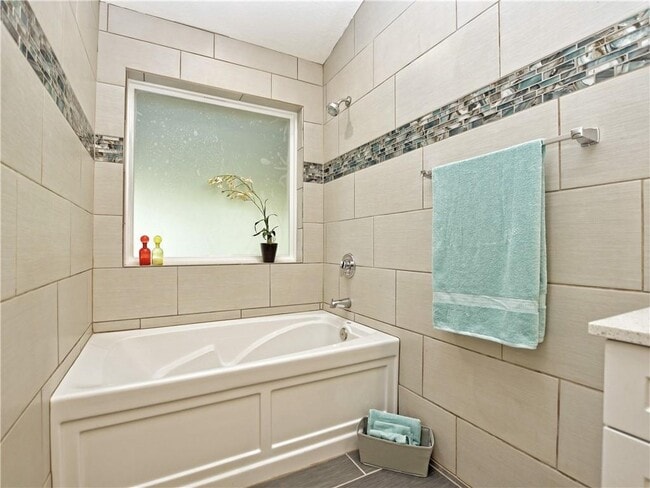 Building Photo - 1107 Hatteras Dr