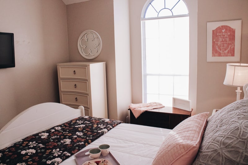 Building Photo - 2610 Wandering Oak Dr