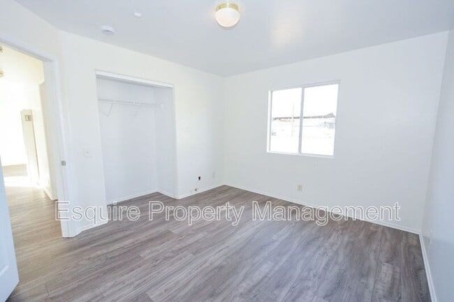 Building Photo - 58 Comstock Dr