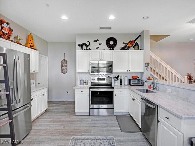 Building Photo - 16083 Caldera Ln