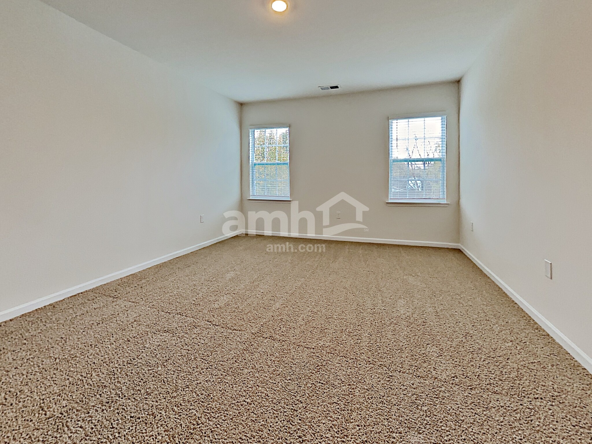 Building Photo - 1299 Kent Downs Ave SW