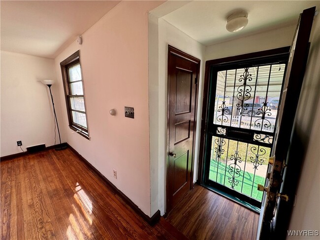Building Photo - 78 Hempstead Ave