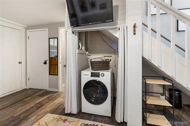 Building Photo - 776 Jolly Rogue Dr