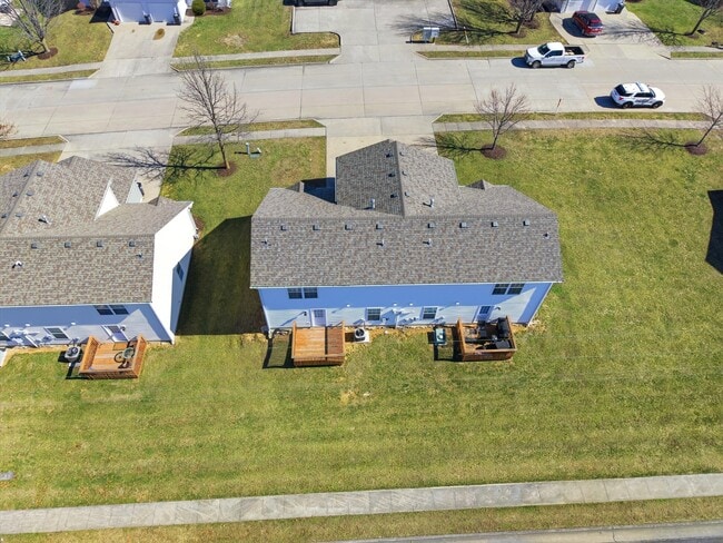 Building Photo - 3509 La Mesa Dr