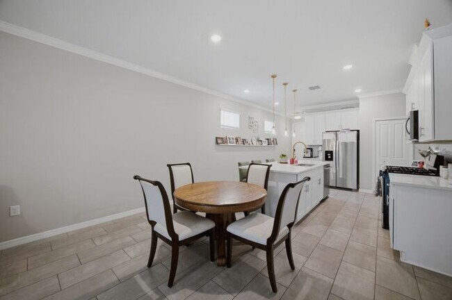 Building Photo - 5411 Bungalow Grove Ct