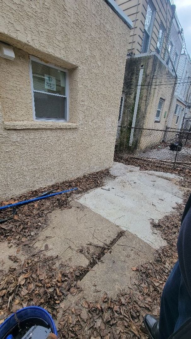 Building Photo - Don't miss out on this gem in Philadelphia!