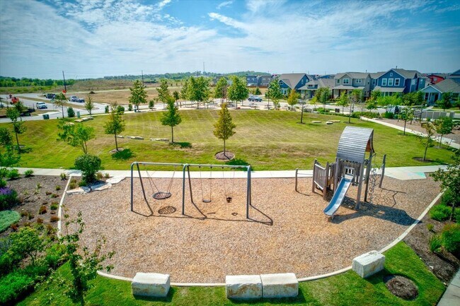 Building Photo - 9015 Cattle Baron Path