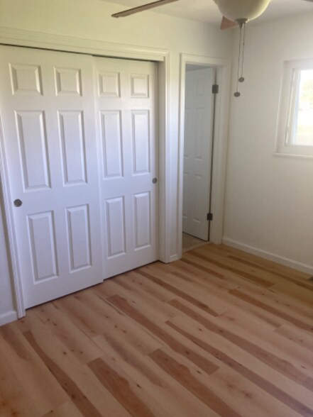 Building Photo - 216 Cypress Cir