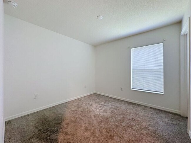 Building Photo - BEAUTIFUL HOME IN PRESERVATION POINTE, DAVENPORT