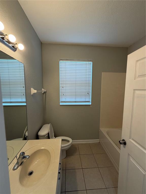 Building Photo - 6434 Cava Alta Dr