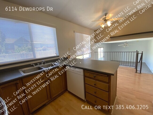 Building Photo - 6114 Dewdrops Dr